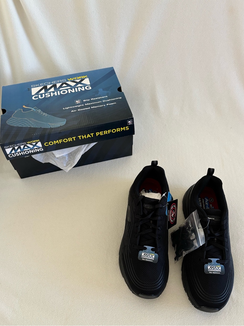 Skechers Work Max Cushioning Elite SR Black Size 8.5 NWT